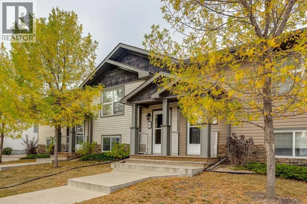 Row / Townhouse for rent: 118 Redwood Boulevard, Springbrook, Alberta T4S 0J5