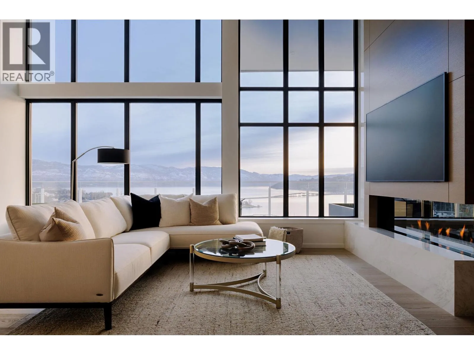 Apartment for rent: 1181 Sunset Drive Unit# 2901, Kelowna, British Columbia V1Y 0J4