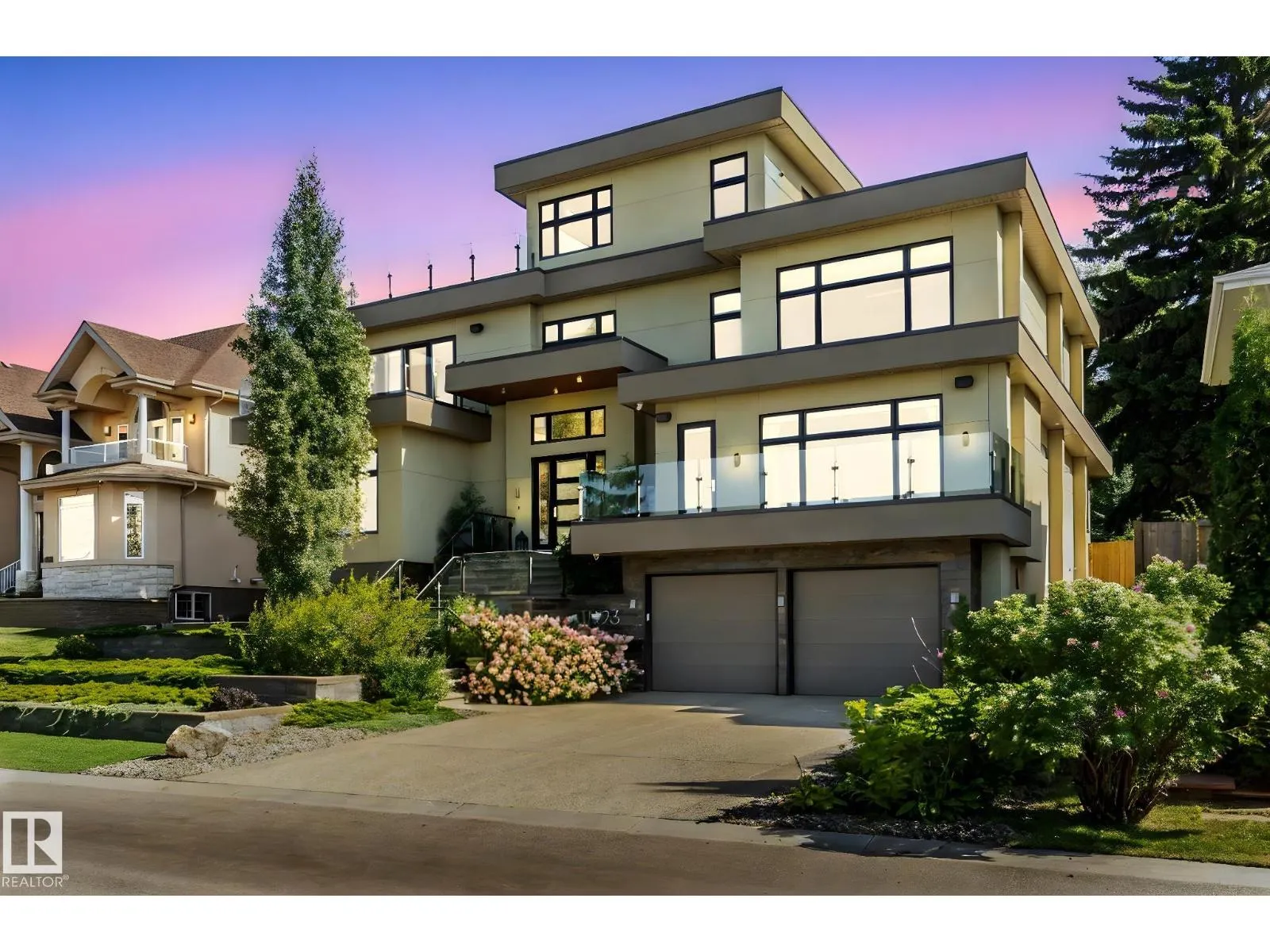 House for rent: 11823 Saskatchewan Dr Nw, Edmonton, Alberta T6G 2D3