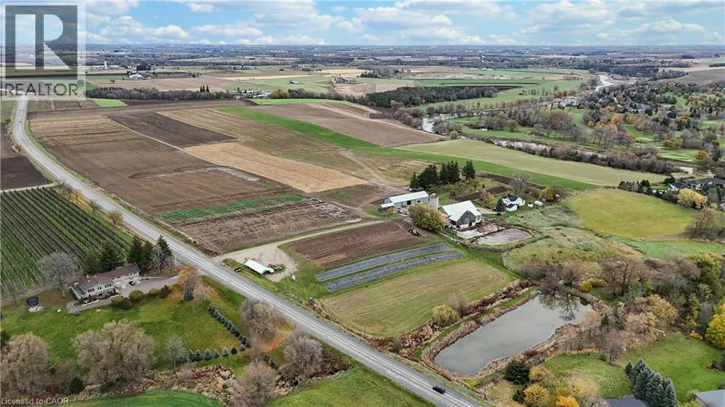 1183 E Northfield Drive E, West Montrose, Ontario N0B 2V0