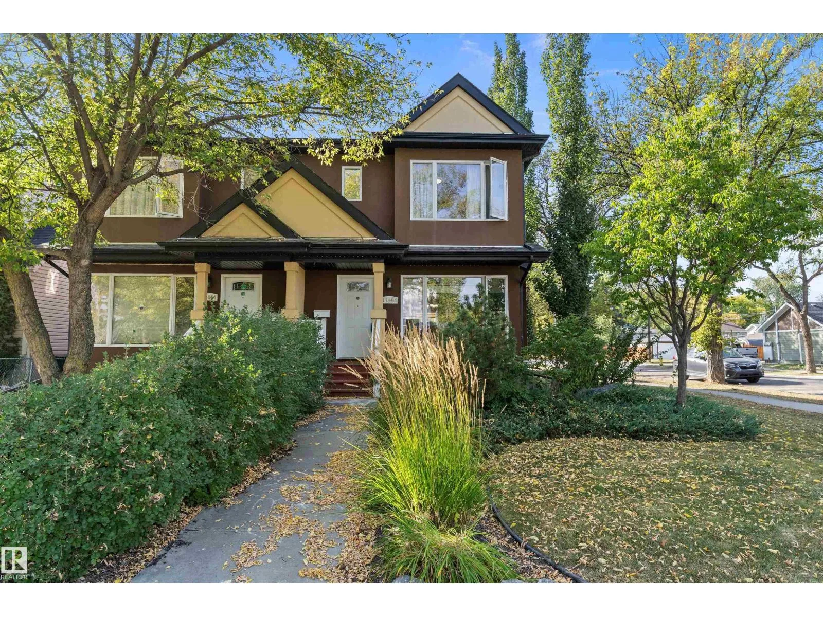 Duplex for rent: 11846 125 St Nw, Edmonton, Alberta T5L 0R9