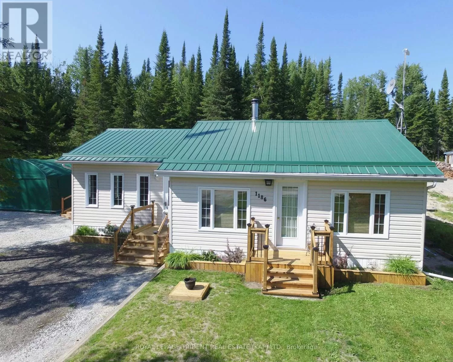 House for rent: 1186 Fantham Road, Fauquier-Strickland, Ontario P0L 1G0