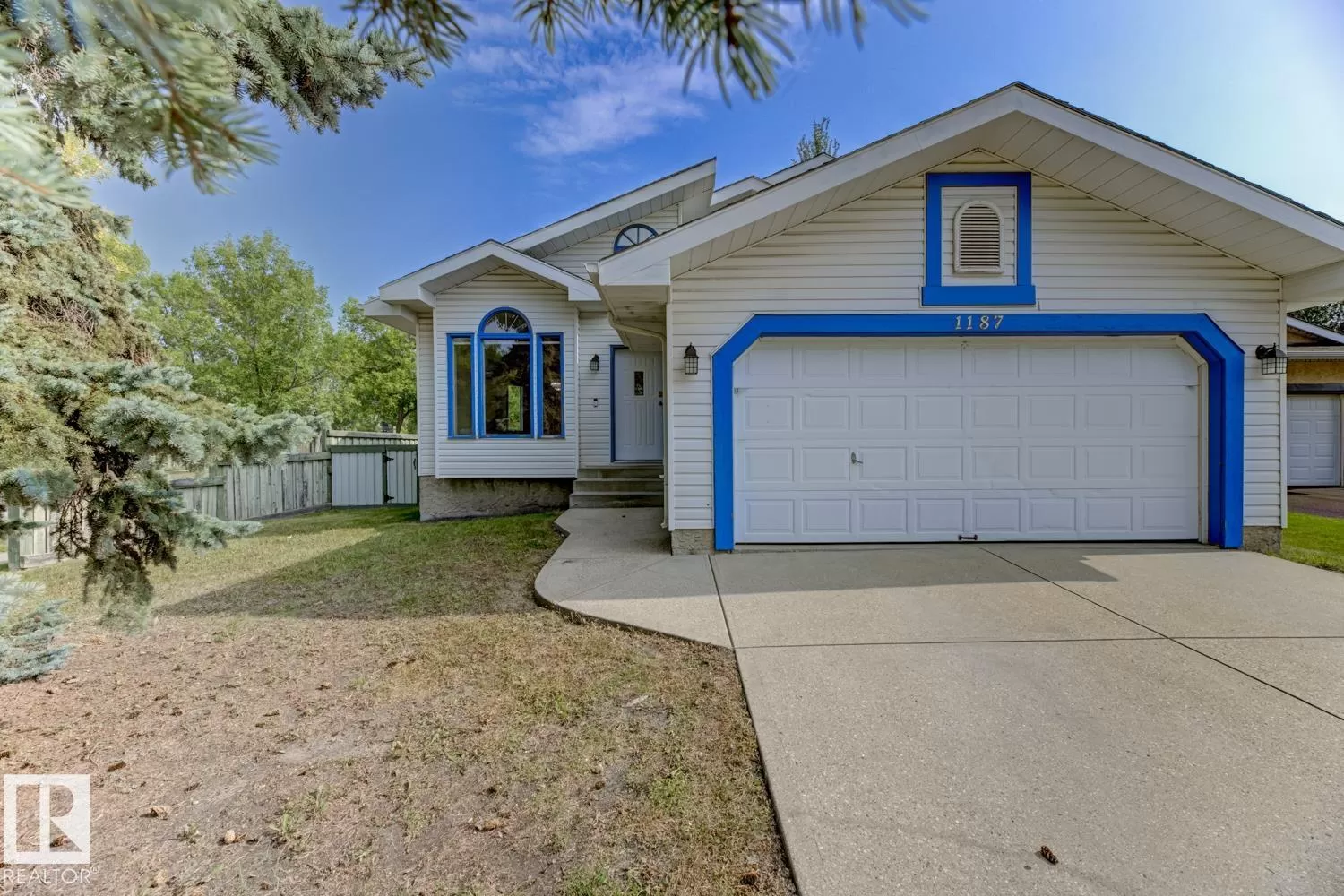 House for rent: 1187 Potter Greens Dr Nw, Edmonton, Alberta T5T 5Y6