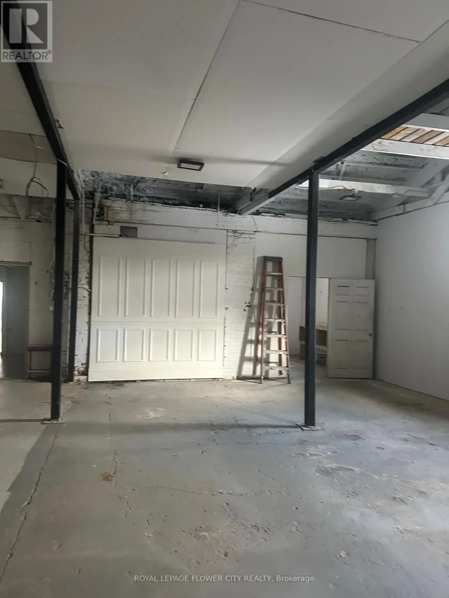 1188 Weston Road, Toronto, Ontario M6M 4P4