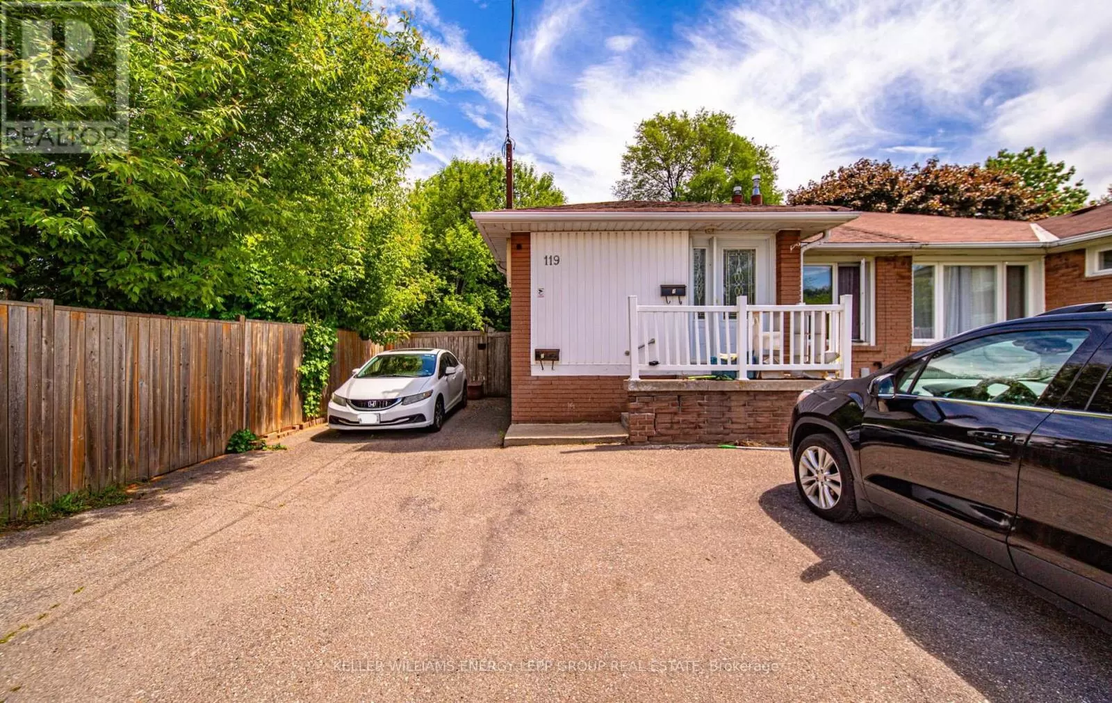 Fourplex for rent: 119 & 121 Lupin Drive, Whitby, Ontario L1N 1X9