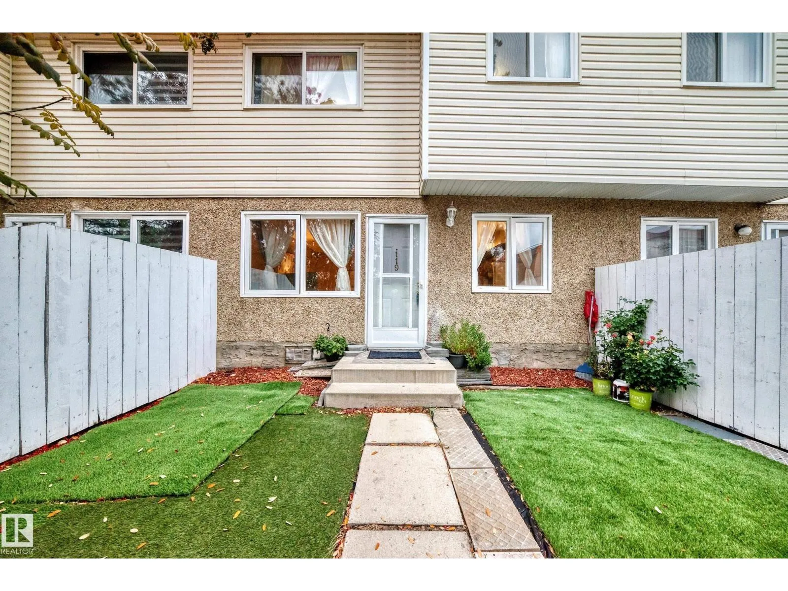 Row / Townhouse for rent: #119 16340 109 St Nw, Edmonton, Alberta T5X 2T4