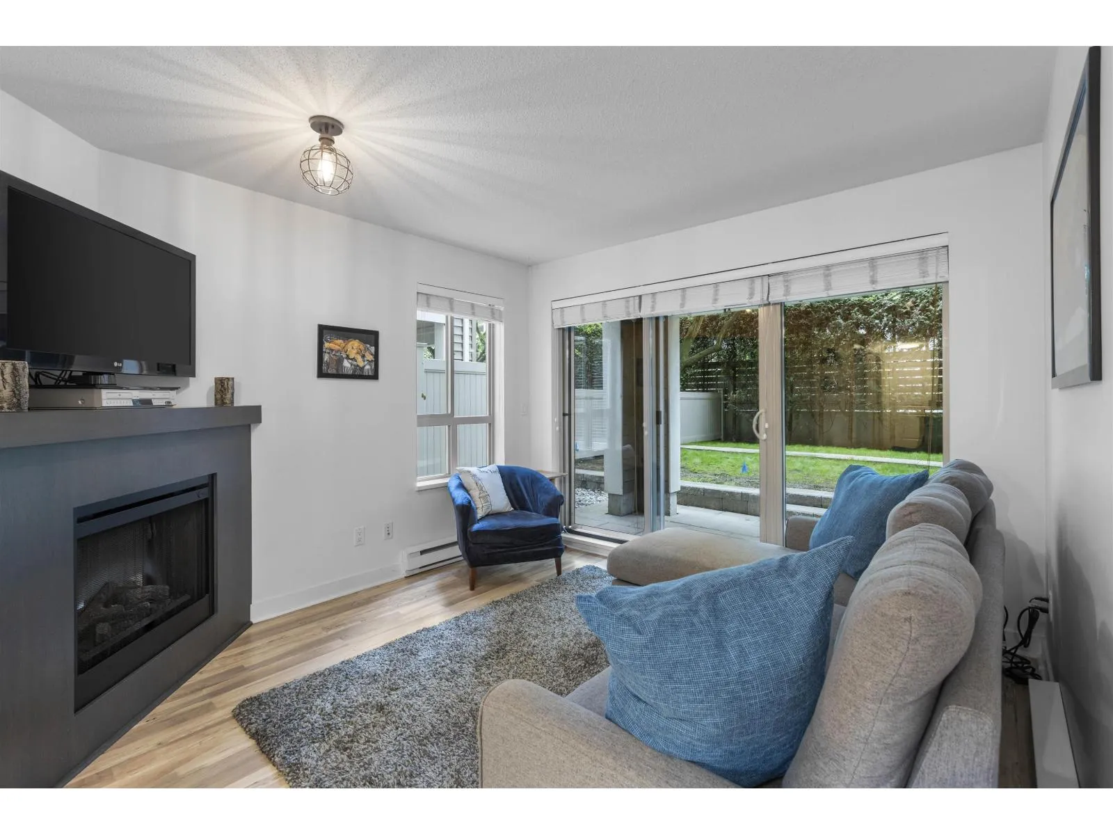 Apartment for rent: 119 8915 202 Street, Langley, British Columbia V1M 0B5