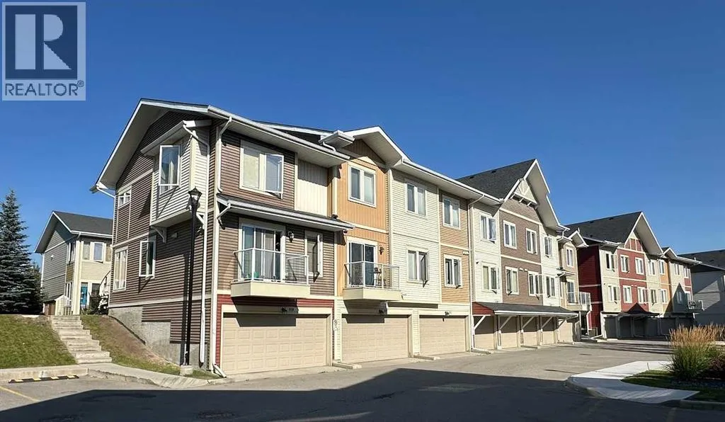 Row / Townhouse for rent: 119 Auburn Meadows Walk Se, Calgary, Alberta T3M 2E7
