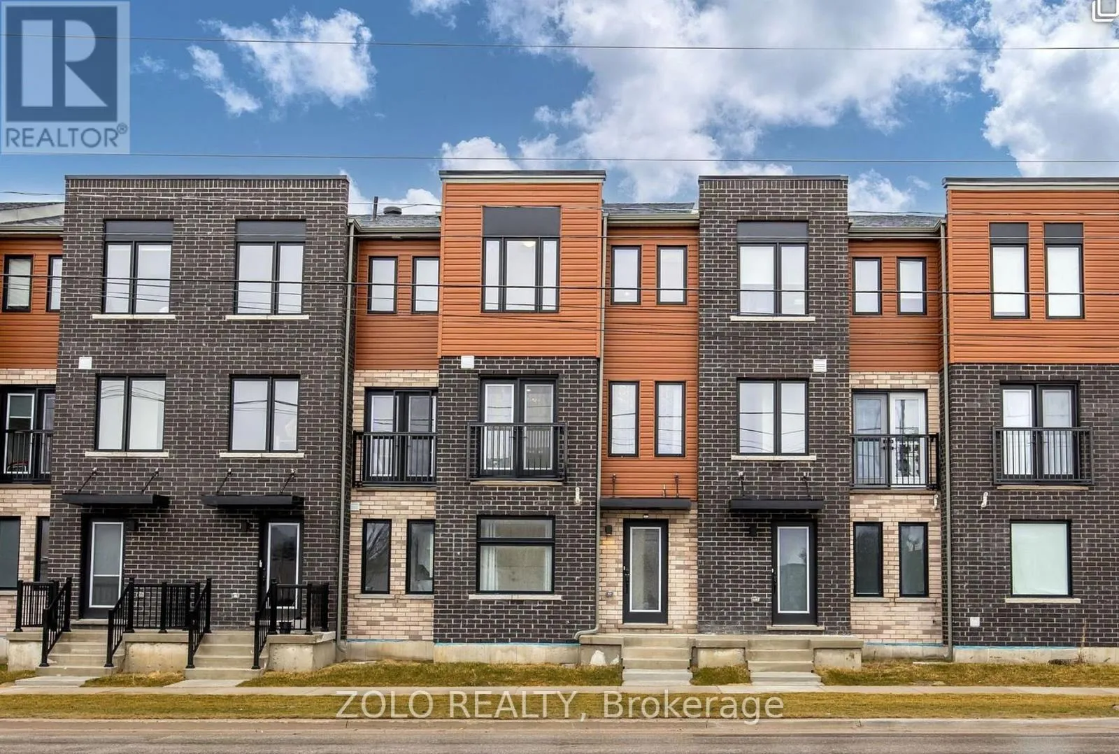 Row / Townhouse for rent: 119 Fairlane Avenue, Barrie, Ontario L9J 0M5