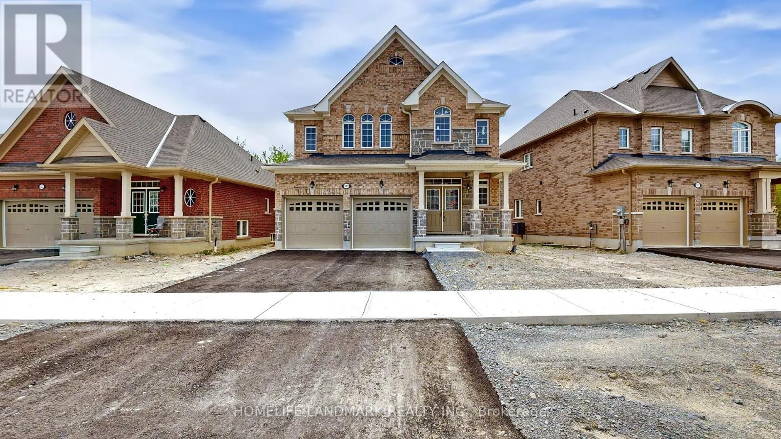 House for rent: 119 Hawkins Street, Georgina, Ontario L0E 1R0