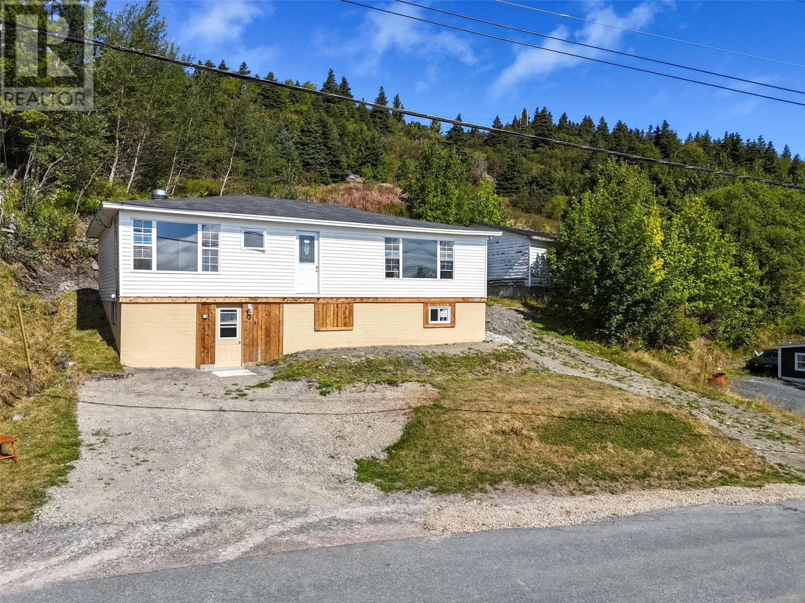 House for rent: 119 Main Road, Bishops Cove, Newfoundland & Labrador A0A 3X1