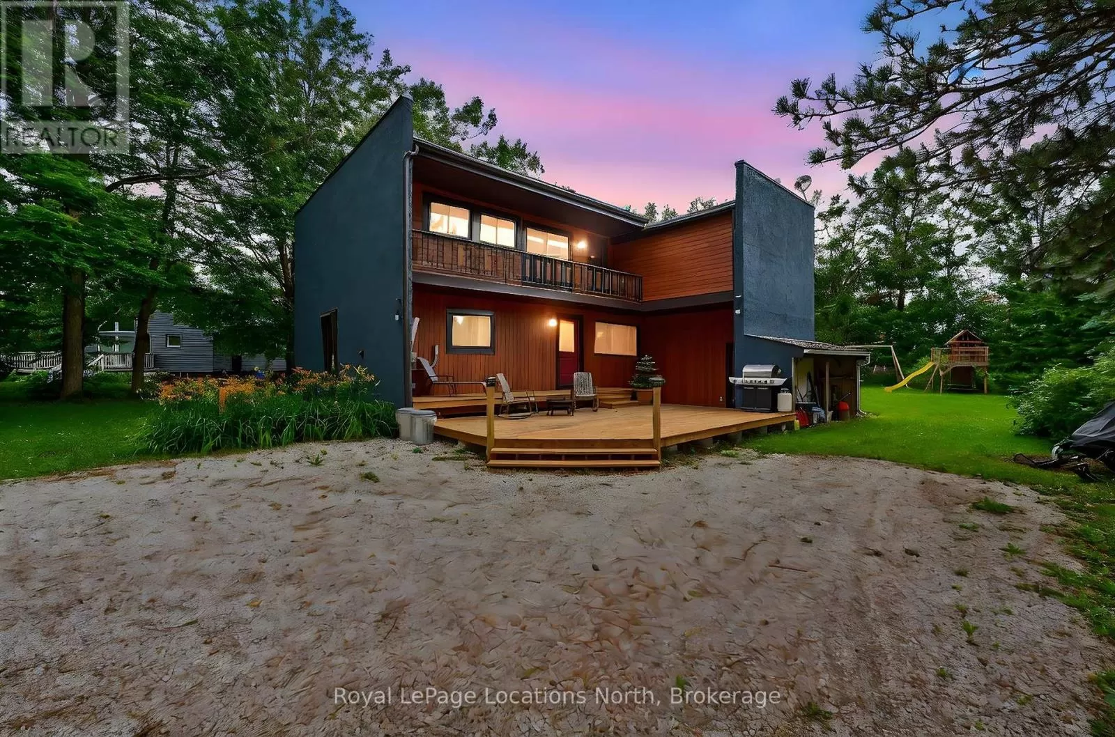 House for rent: 119 Tyrol Avenue, Blue Mountains, Ontario N0H 2E0