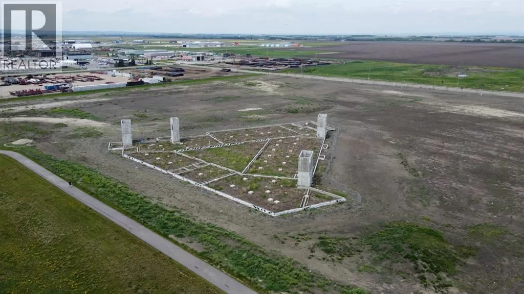 11901 104 Avenue, Grande Prairie, Alberta T8V 8B1