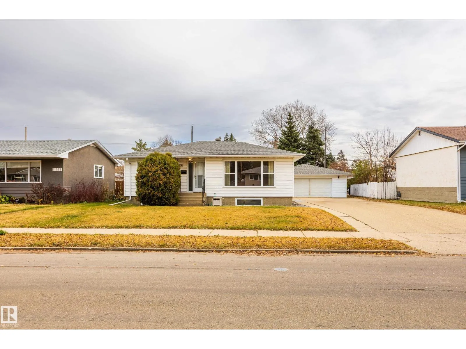 House for rent: 11921 36 St Nw, Edmonton, Alberta T5W 2B3