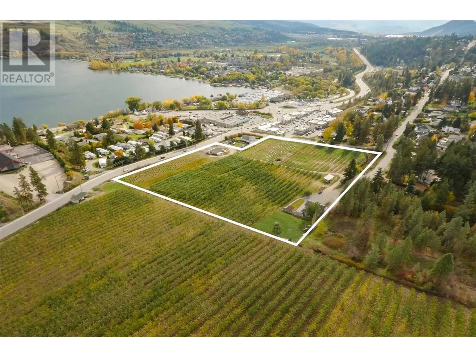 Other for rent: 11938 Oceola Road, Lake Country, British Columbia V4V 1H1