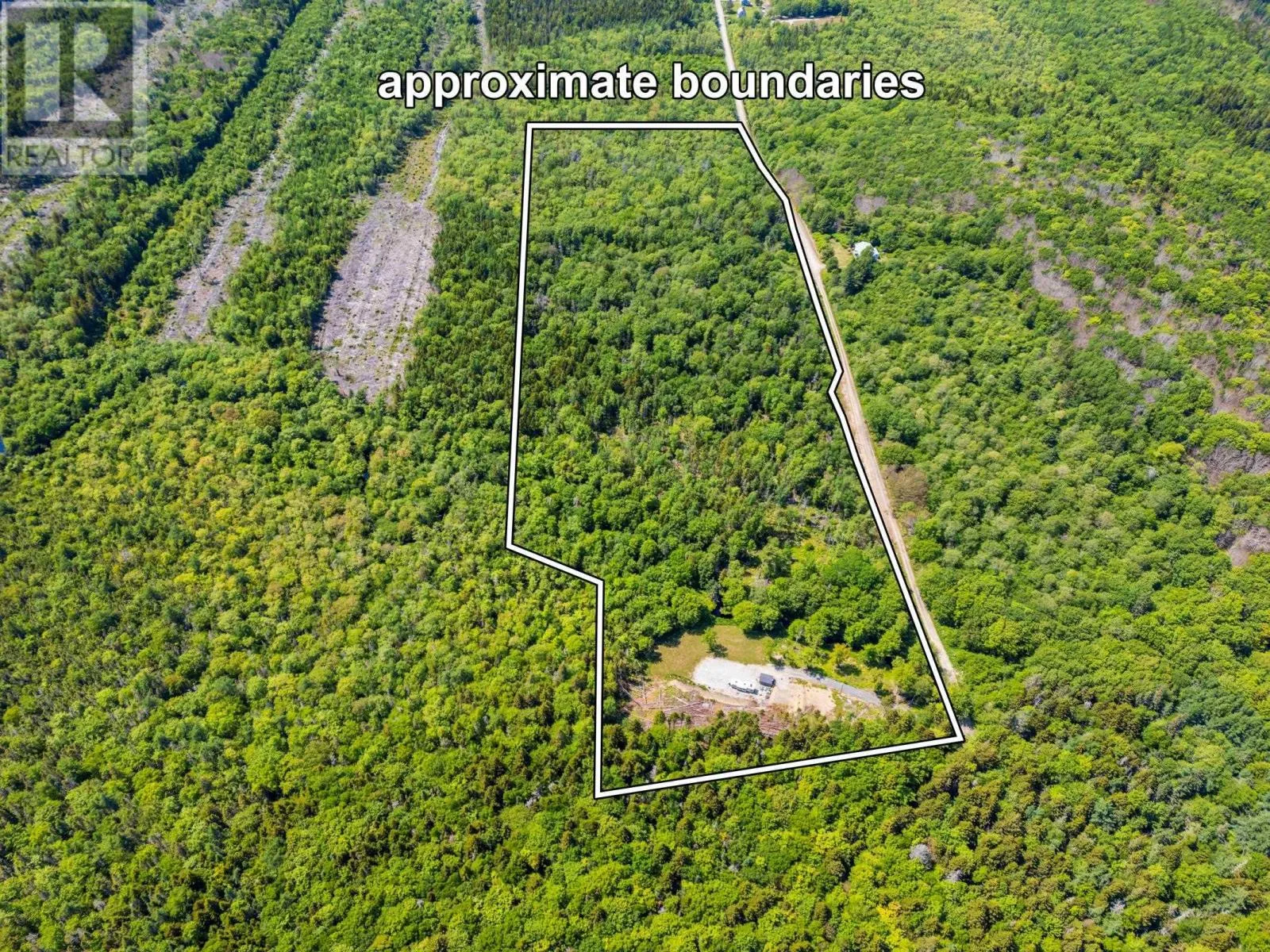 1194 Maxwellton Road, Meteghan Station, Nova Scotia B0W 2L0