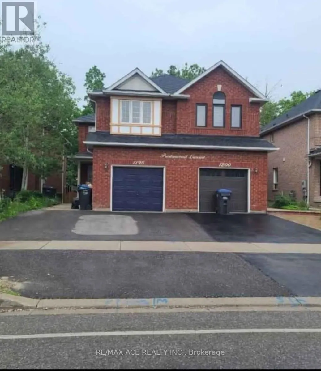 House for rent: 1198 Prestonwood Crescent, Mississauga, Ontario L5V 2V3