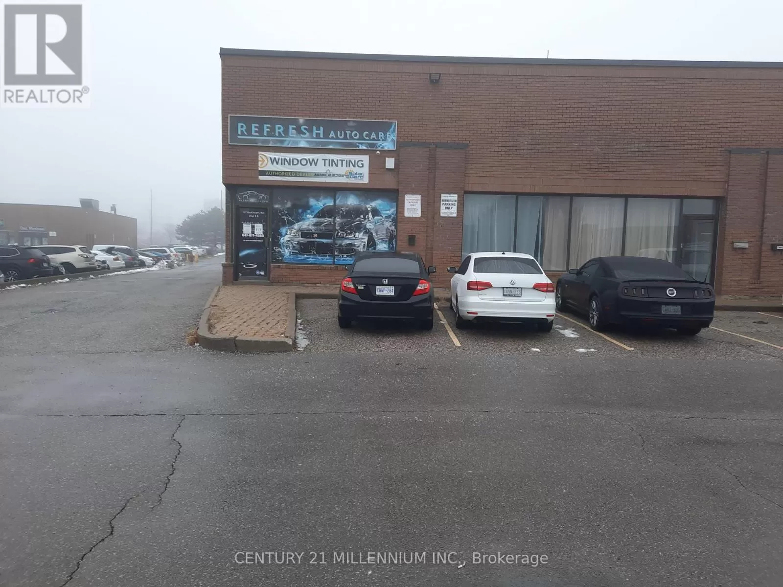 Offices for rent: 11b - 22 Strathearn Avenue, Brampton, Ontario L6T 4L8