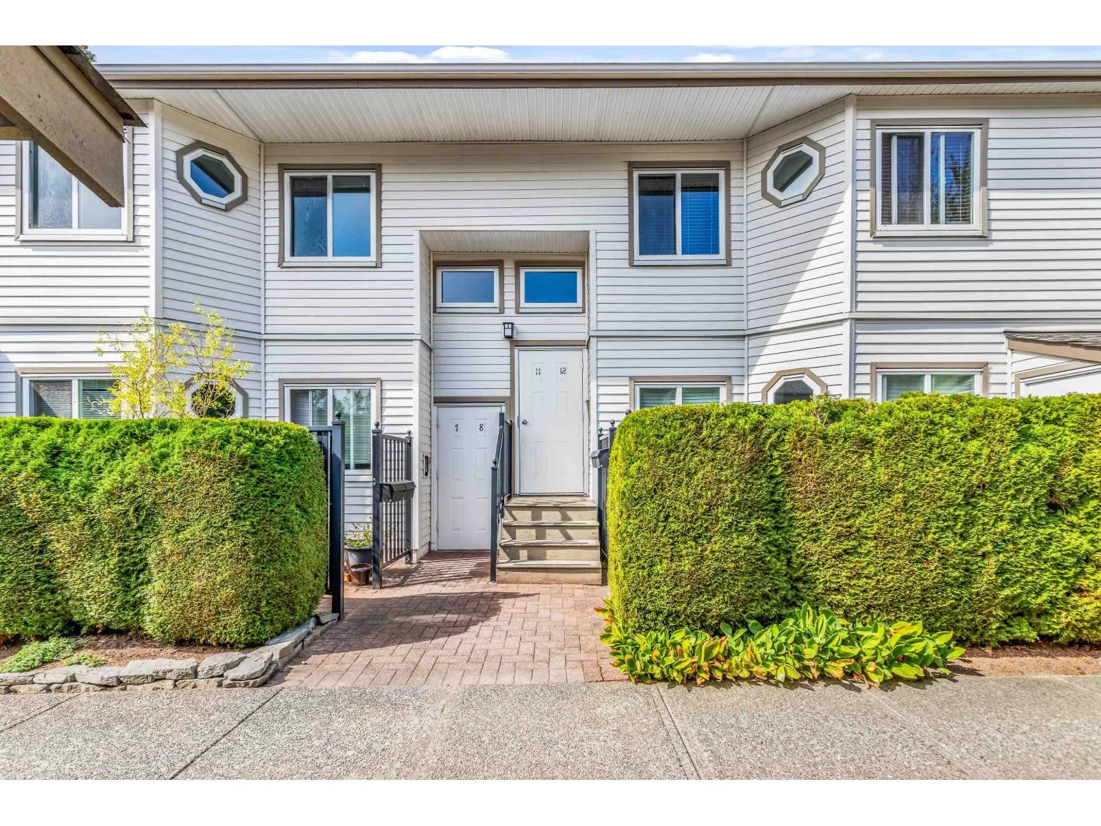 Row / Townhouse for rent: 12 12928 17 Avenue, Surrey, British Columbia V4A 1T5