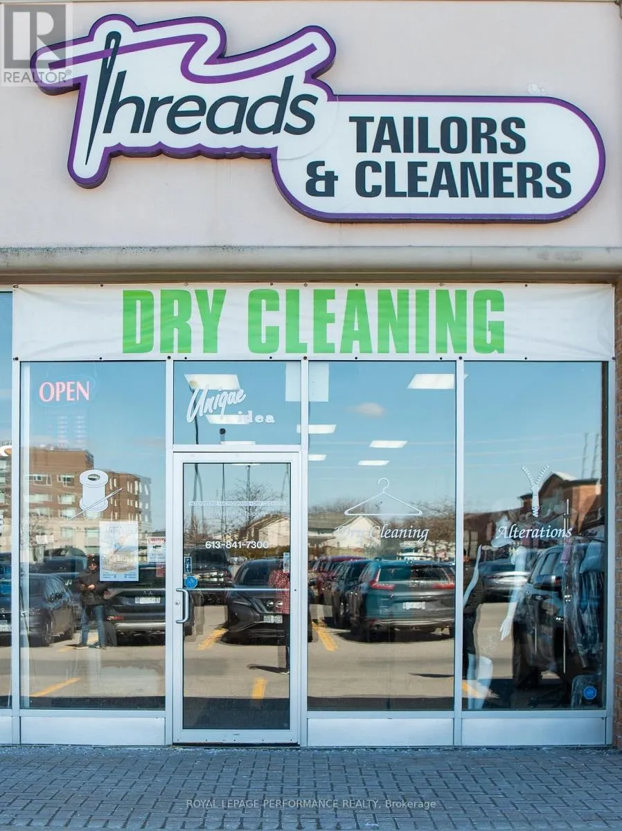 12 - 2010 Trim Road, Ottawa, Ontario K4A 0G4