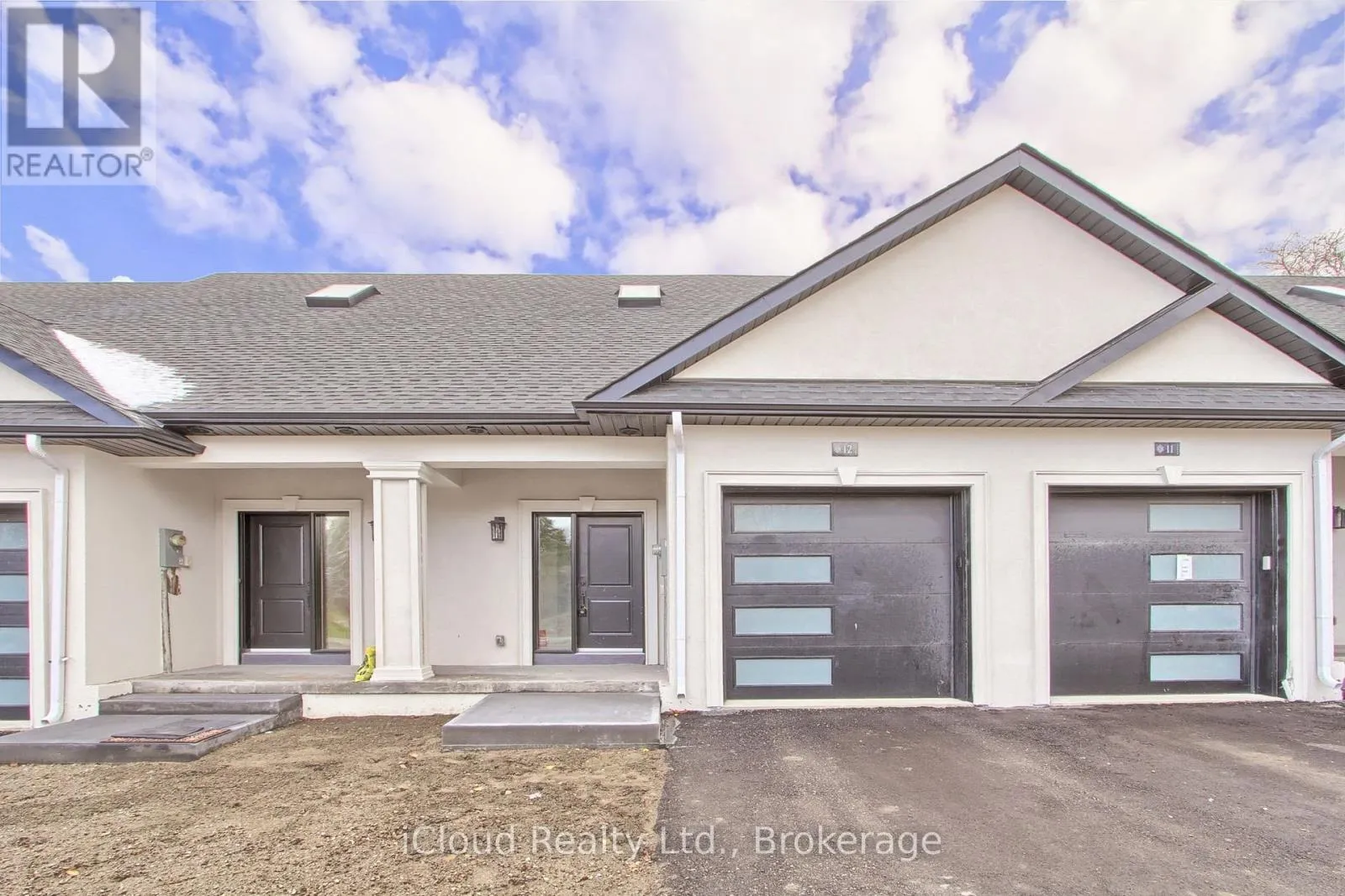 Row / Townhouse for rent: 12 - 263 Barrie Street, Bradford West Gwillimbury, Ontario L3Z 1A2