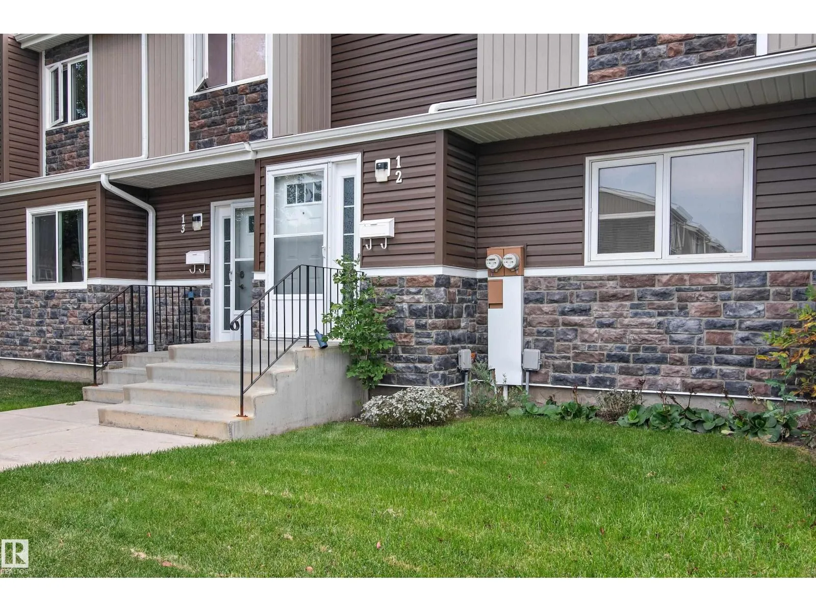 Row / Townhouse for rent: #12 3115 119 St Nw, Edmonton, Alberta T6J 5N5