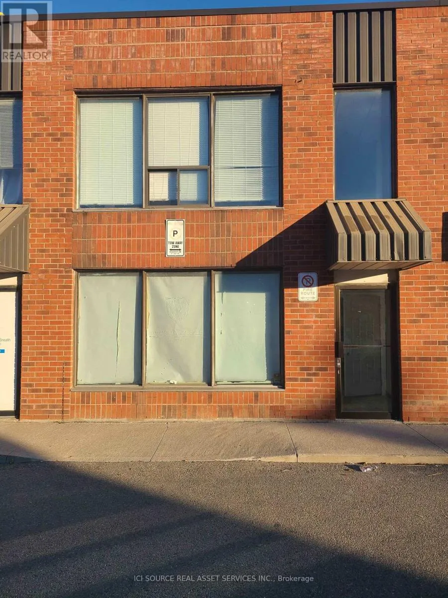 12 - 410 Chrislea Road, Vaughan, Ontario L4L 8B5