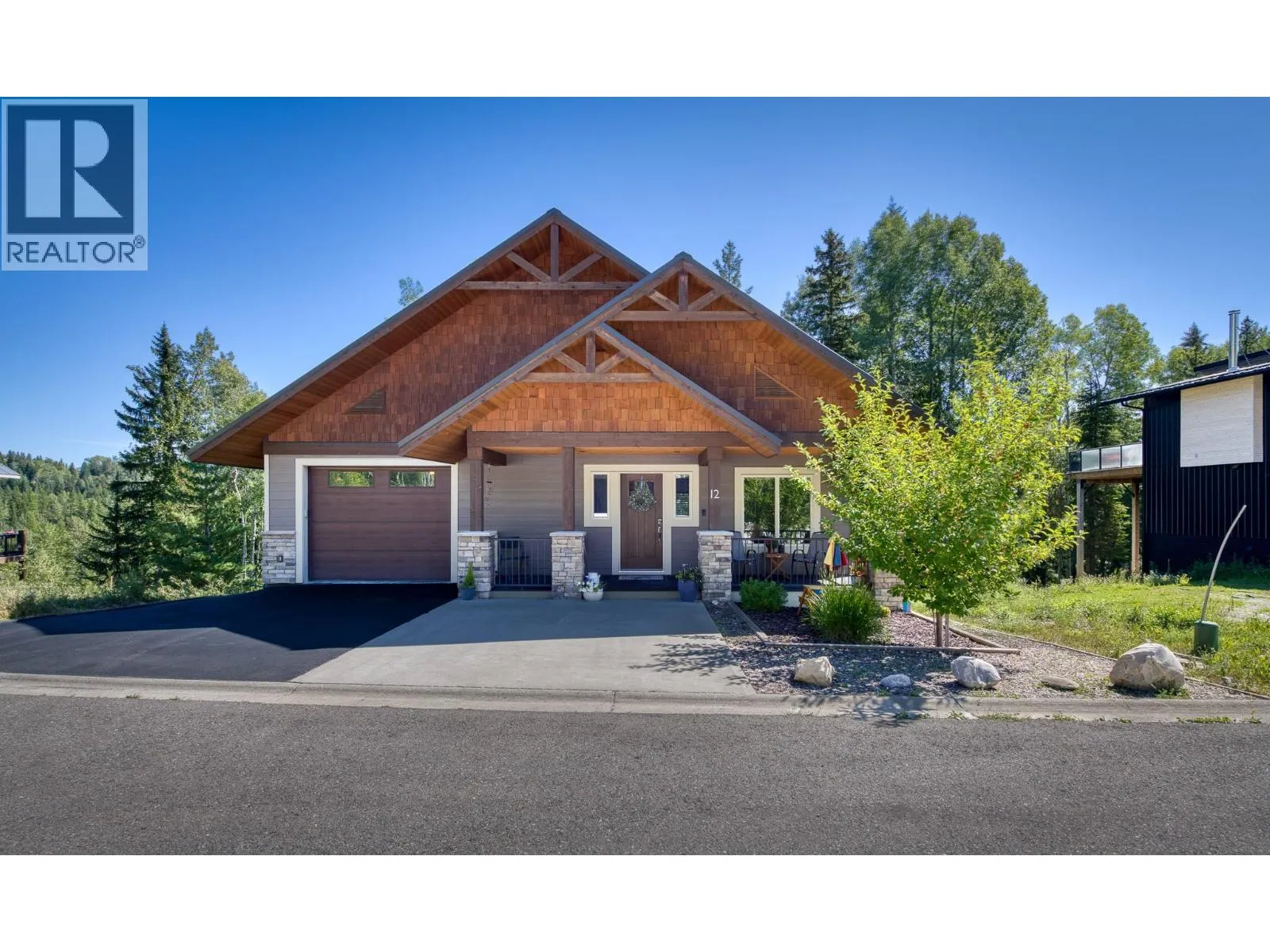 House for rent: 12 Alpine Trail Place, Fernie, British Columbia V0B 1M5