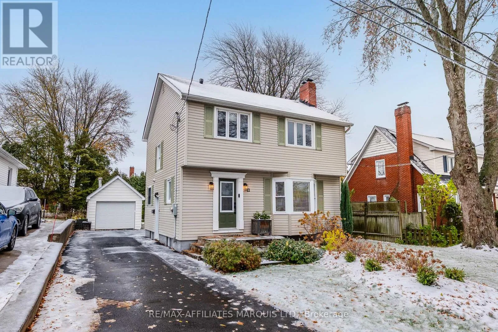 House for rent: 12 Bryden Avenue, Cornwall, Ontario K6H 5M5