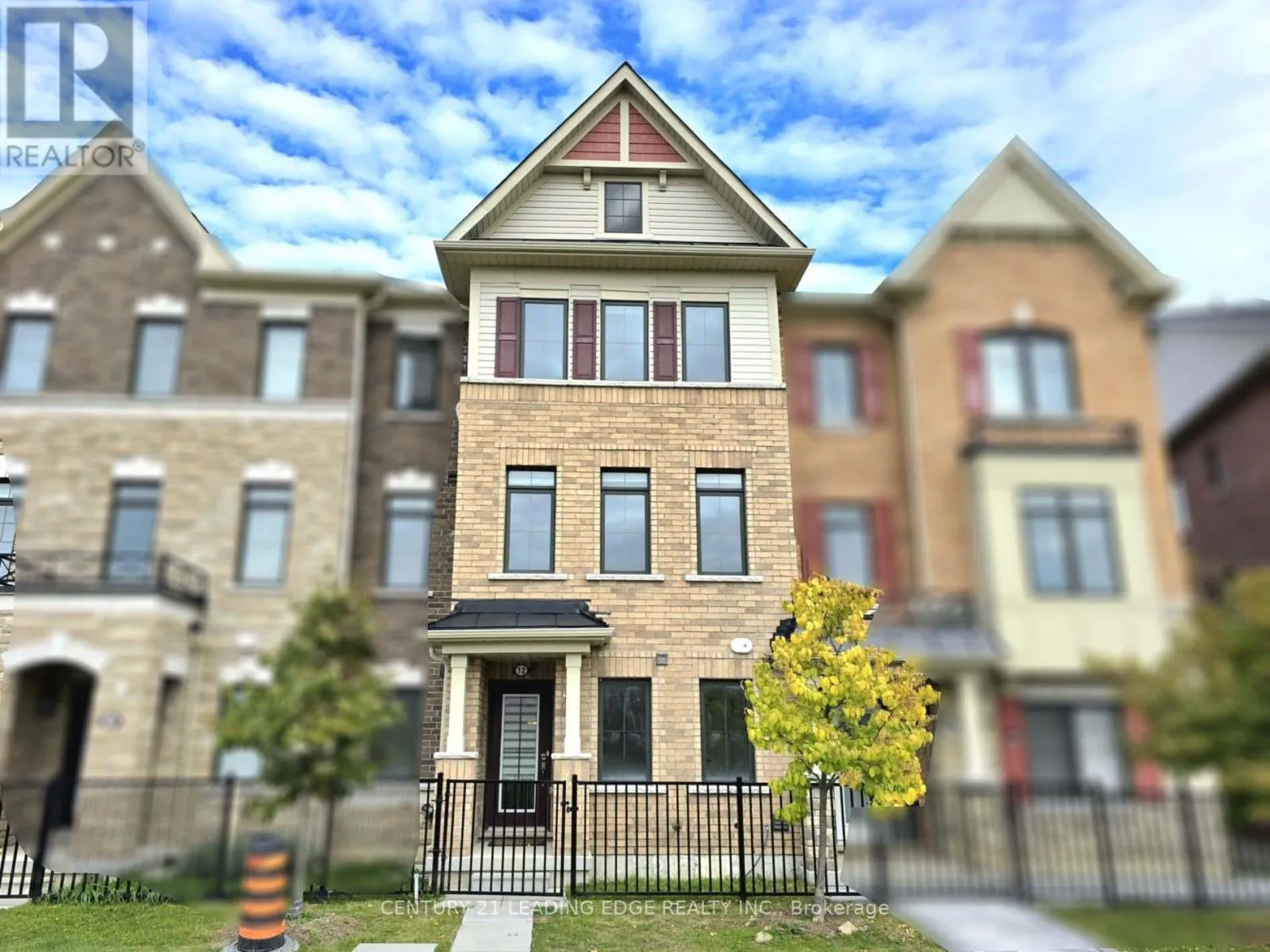 Row / Townhouse for rent: 12 Cafaro Lane, Markham, Ontario L6C 0Z2