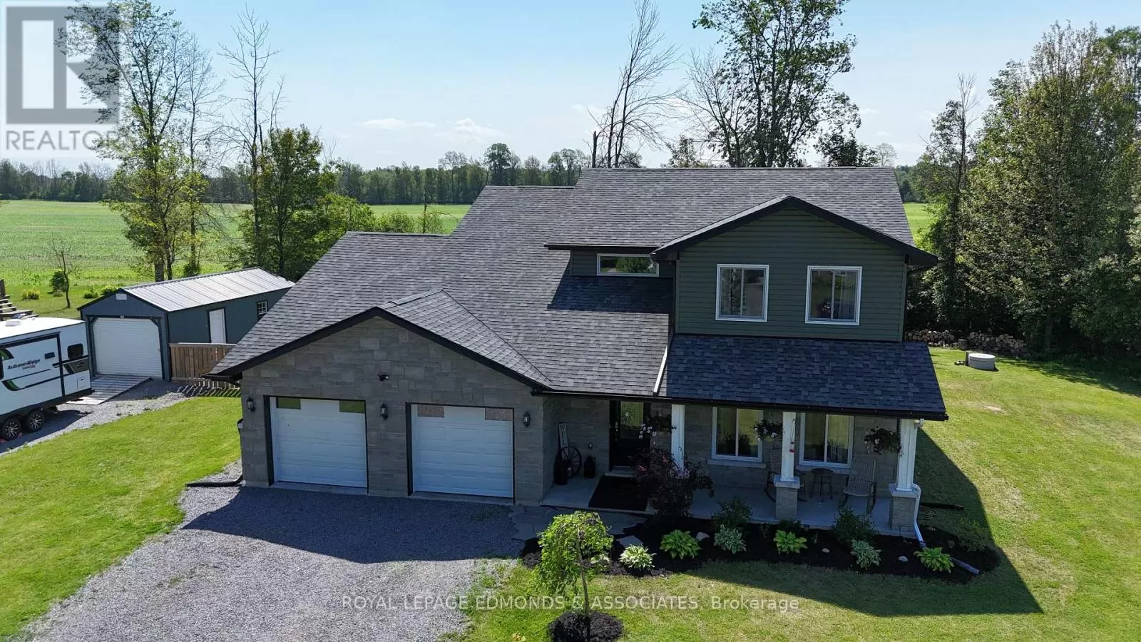 House for rent: 12 Cardel Street, Whitewater Region, Ontario K0J 1C0