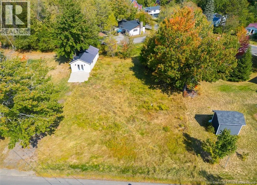 12 Centennial Drive, Minto, New Brunswick E4B 3R9