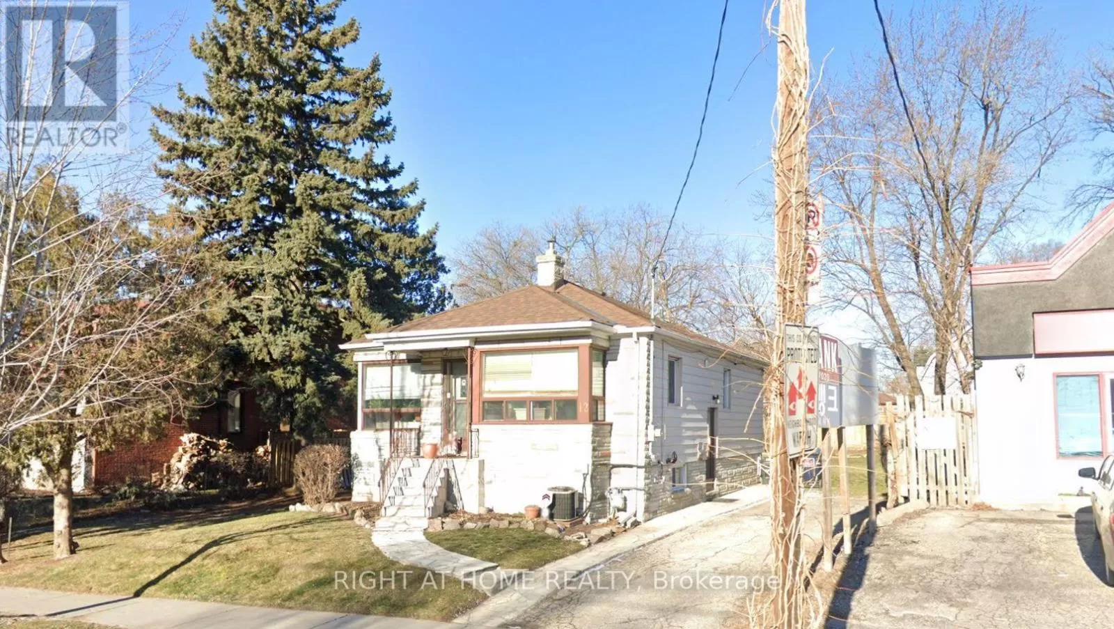 House for rent: 12 Connaught Avenue, Toronto, Ontario M2M 1G6