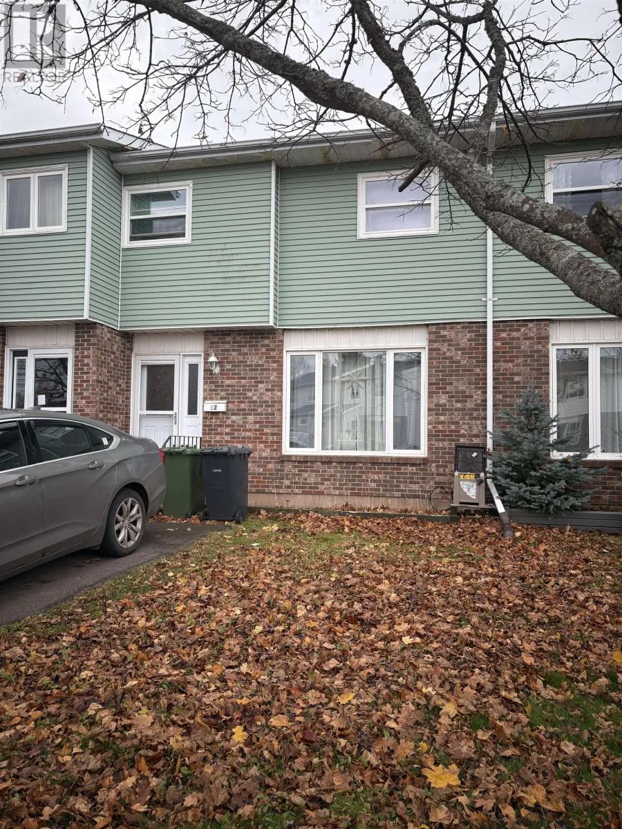 Row / Townhouse for rent: 12 Dawson Court, Charlottetown, Prince Edward Island C1A 8T1