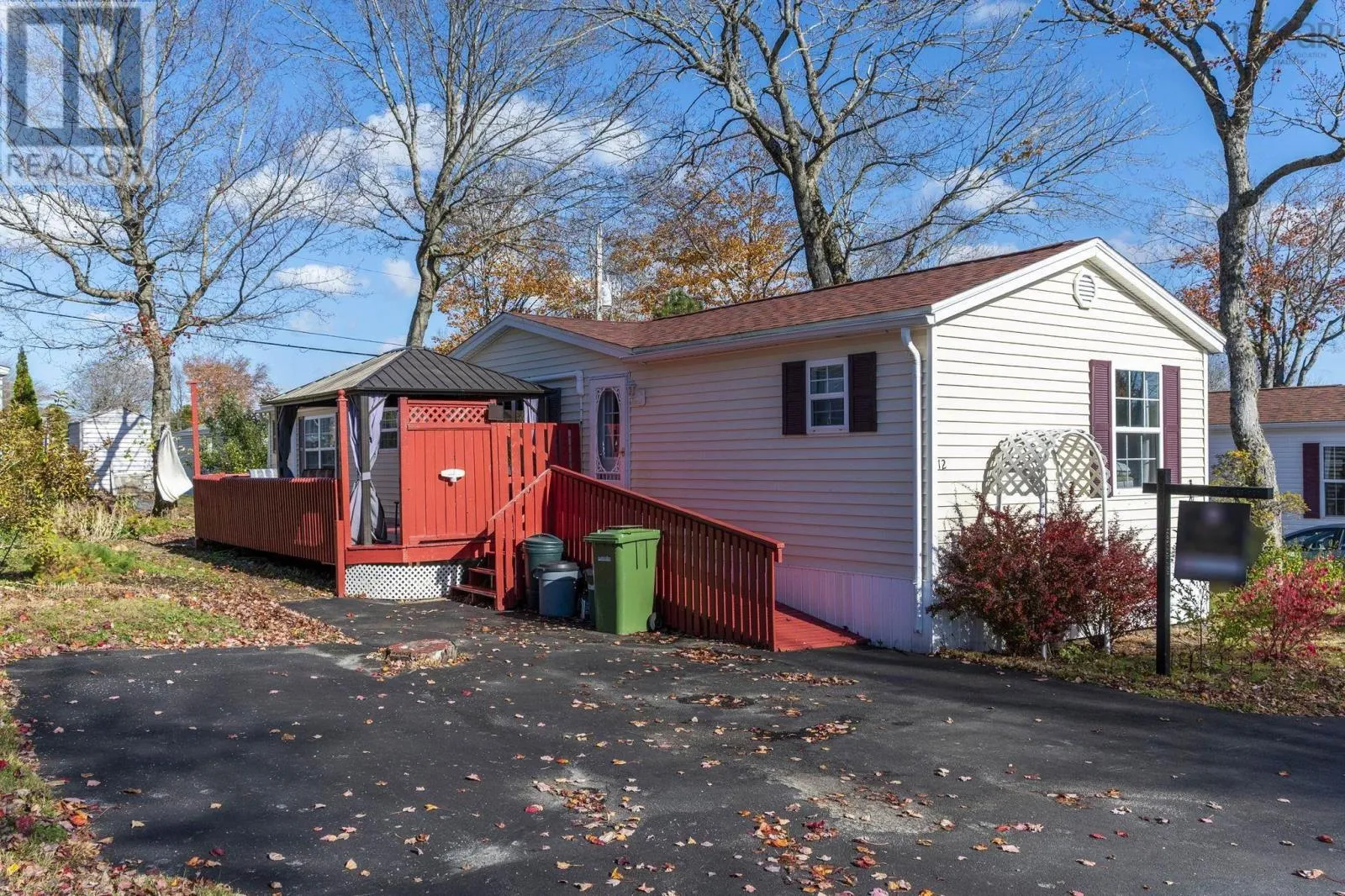 Mobile Home for rent: 12 Eighth Street, Lucasville, Nova Scotia B4B 1R4