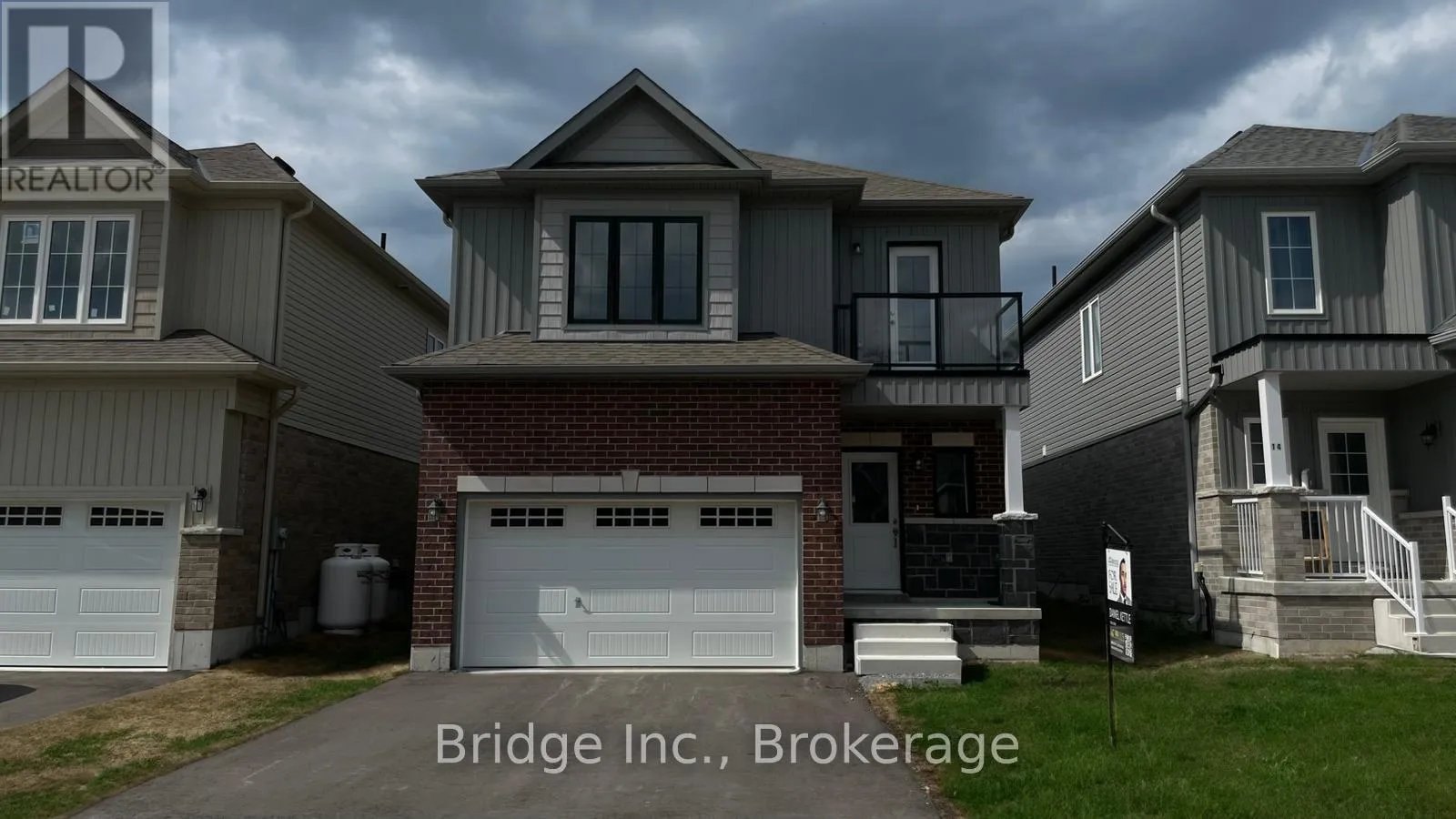 House for rent: 12 Hillcroft Way, Kawartha Lakes, Ontario K0M 1A0