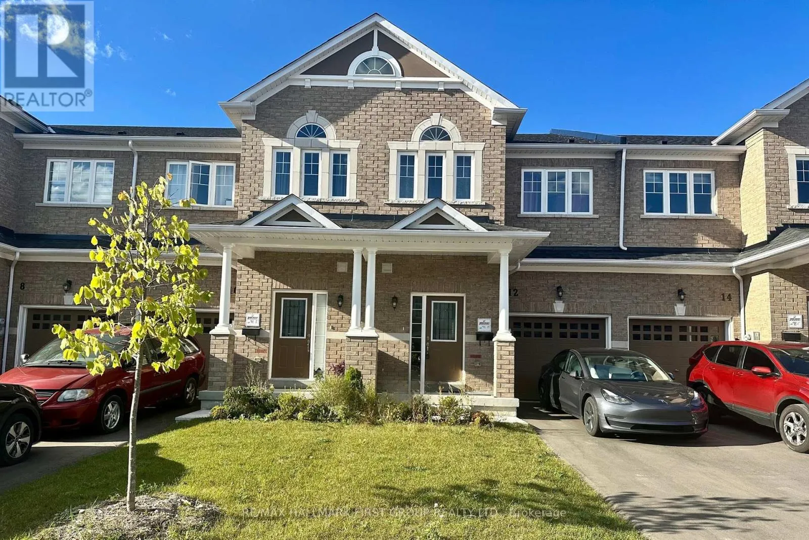Row / Townhouse for rent: 12 Jevons Drive, Ajax, Ontario L1Z 0T5