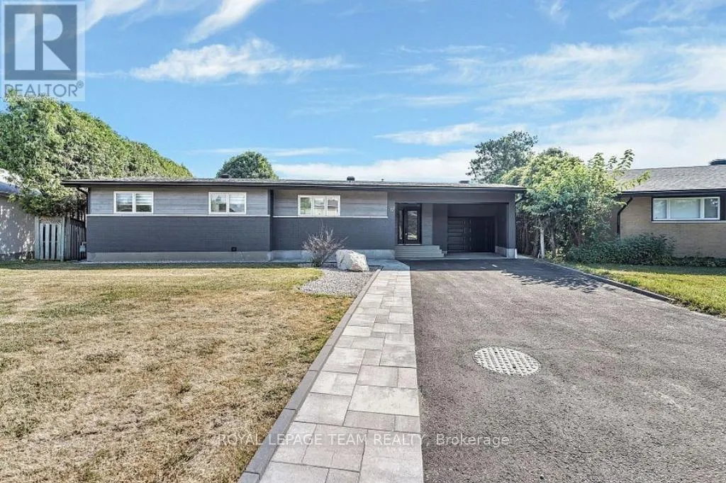 House for rent: 12 Largo Crescent, Ottawa, Ontario K2G 3C7