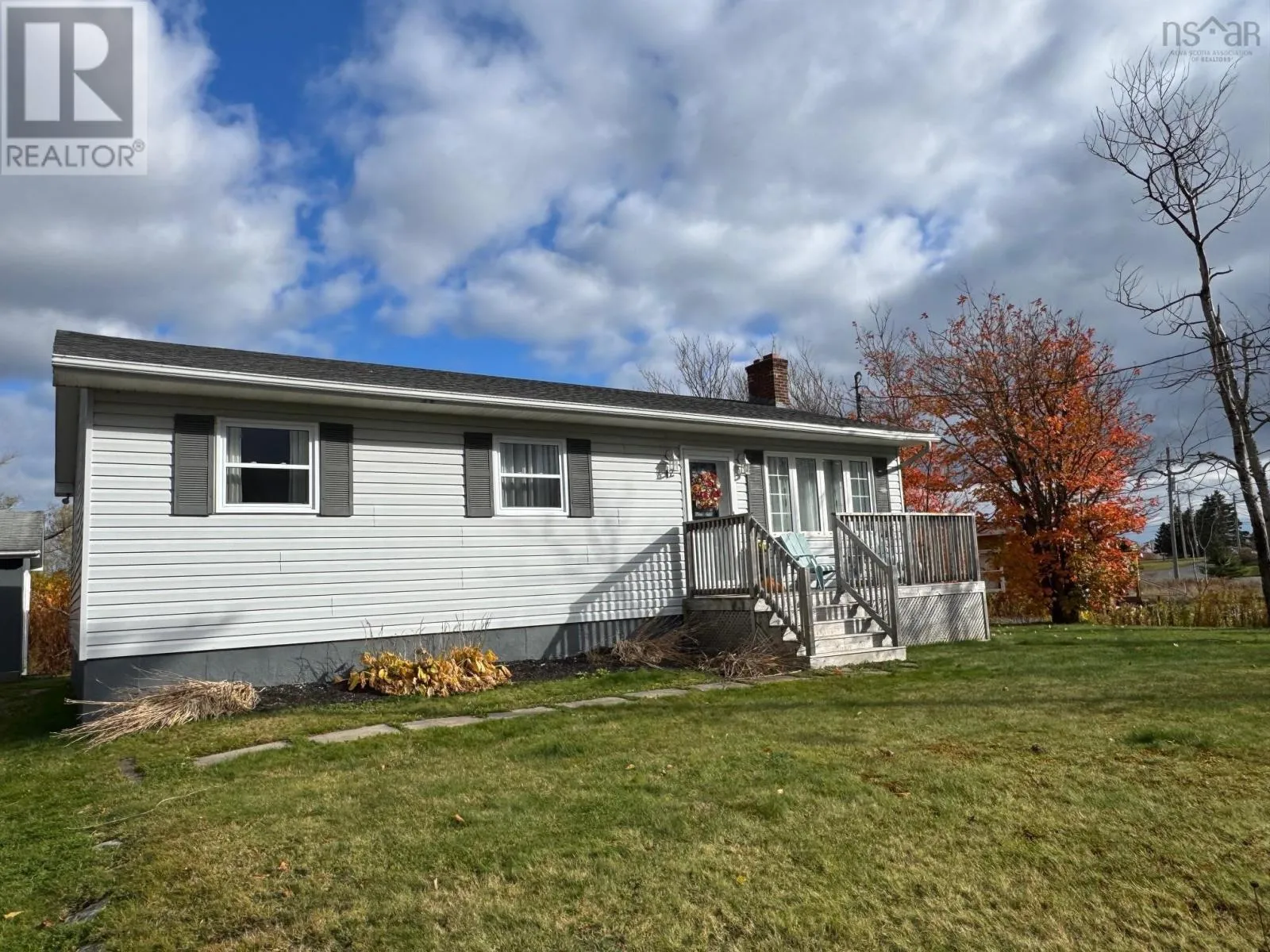 House for rent: 12 Lorway Street, Louisbourg, Nova Scotia B1C 2K1