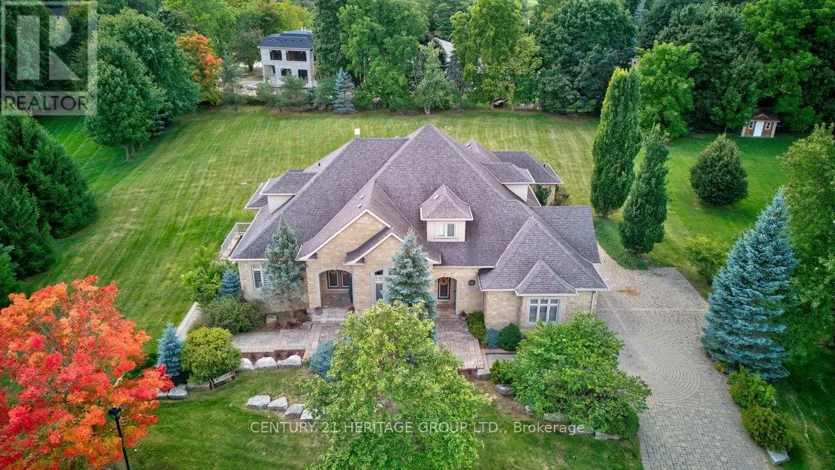 House for rent: 12 Prince Adam Court, King, Ontario L7B 1M1