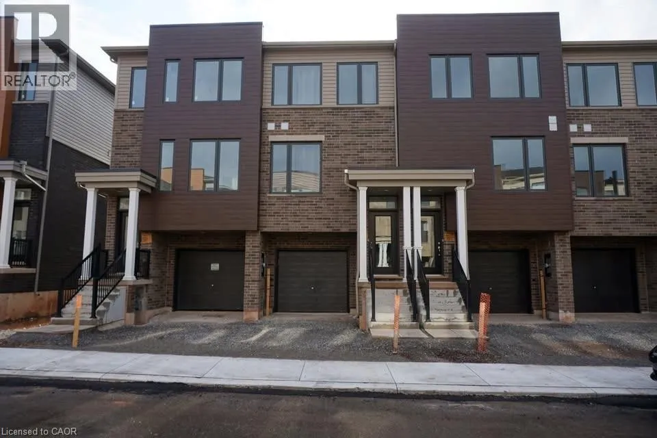 Row / Townhouse for rent: 12 Radison Lane, Hamilton, Ontario L8H 0G9