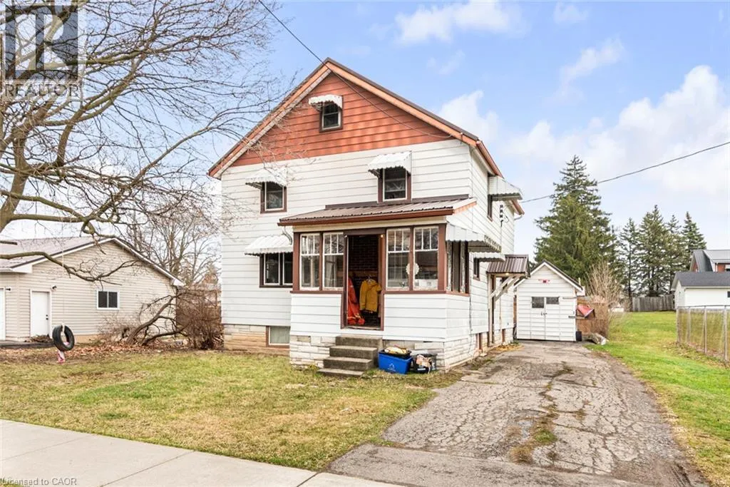 House for rent: 12 Seneca Street S, Cayuga, Ontario N0A 1E0