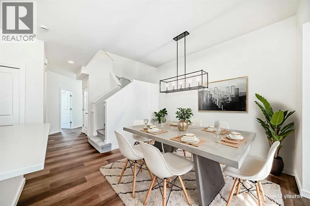 House for rent: 12 Starling Place Nw, Calgary, Alberta T3P 2V7