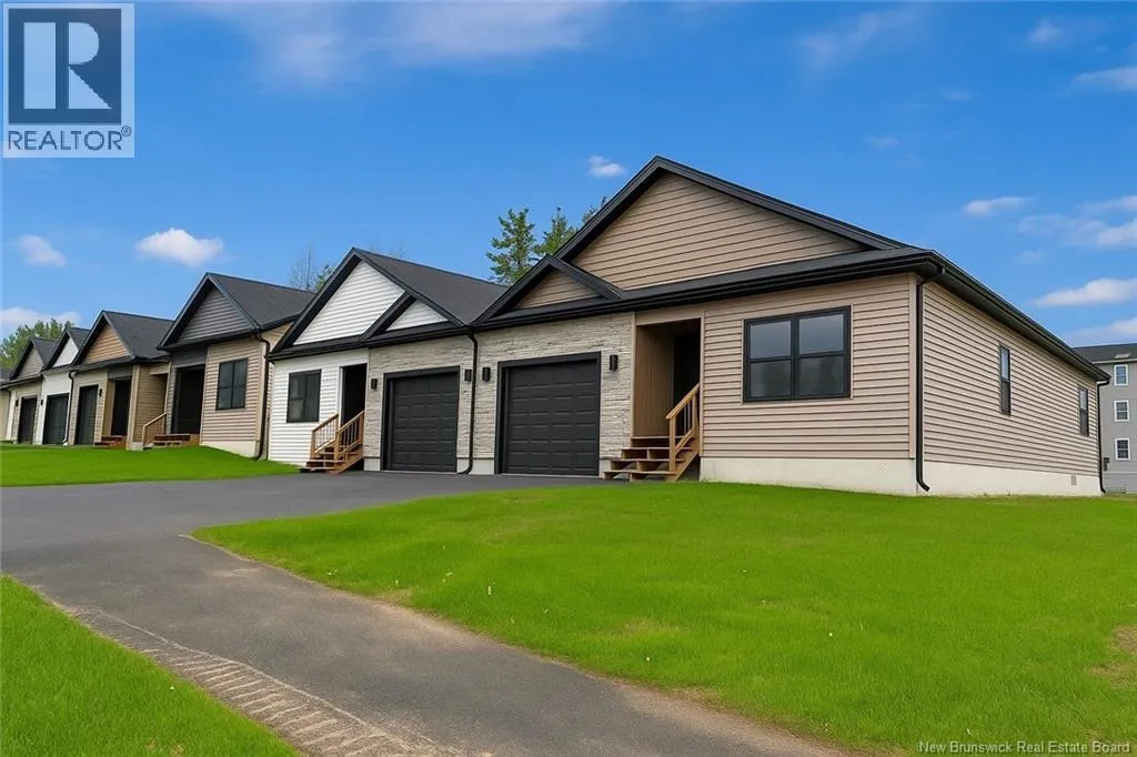 House for rent: 12 Terry Fox Drive, Oromocto, New Brunswick E2V 0P6