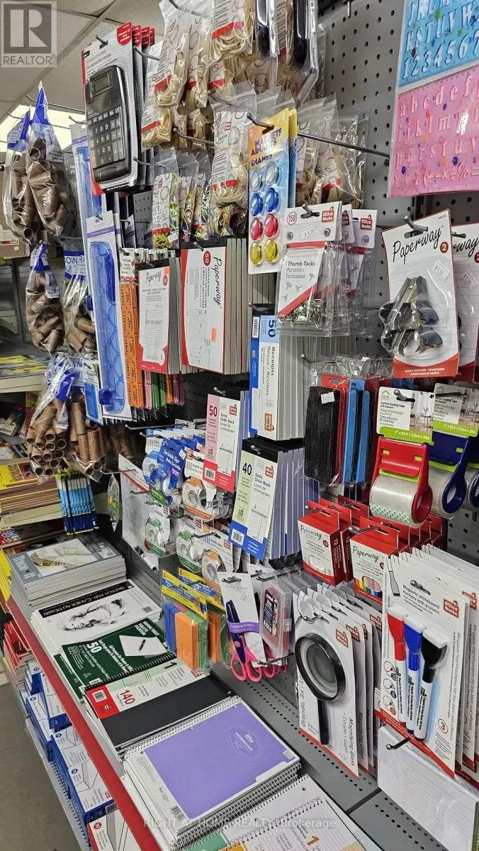 12 Tolbot Street W, Haldimand, Ontario N0A 1E0