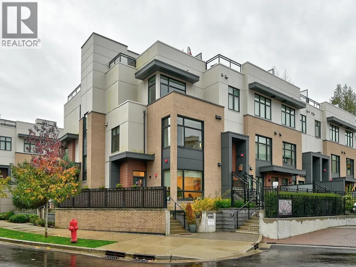 Row / Townhouse for rent: 120 2035 Glenaire Drive, North Vancouver, British Columbia V7P 1Y2