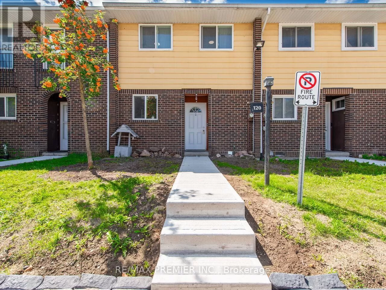 Row / Townhouse for rent: 120 - 31 Greengate Road, Guelph, Ontario N1H 6R3