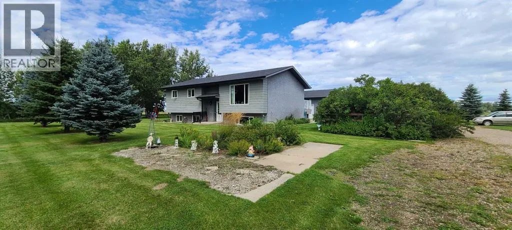 House for rent: 120 7 Avenue N, Vauxhall, Alberta T0K 2K0