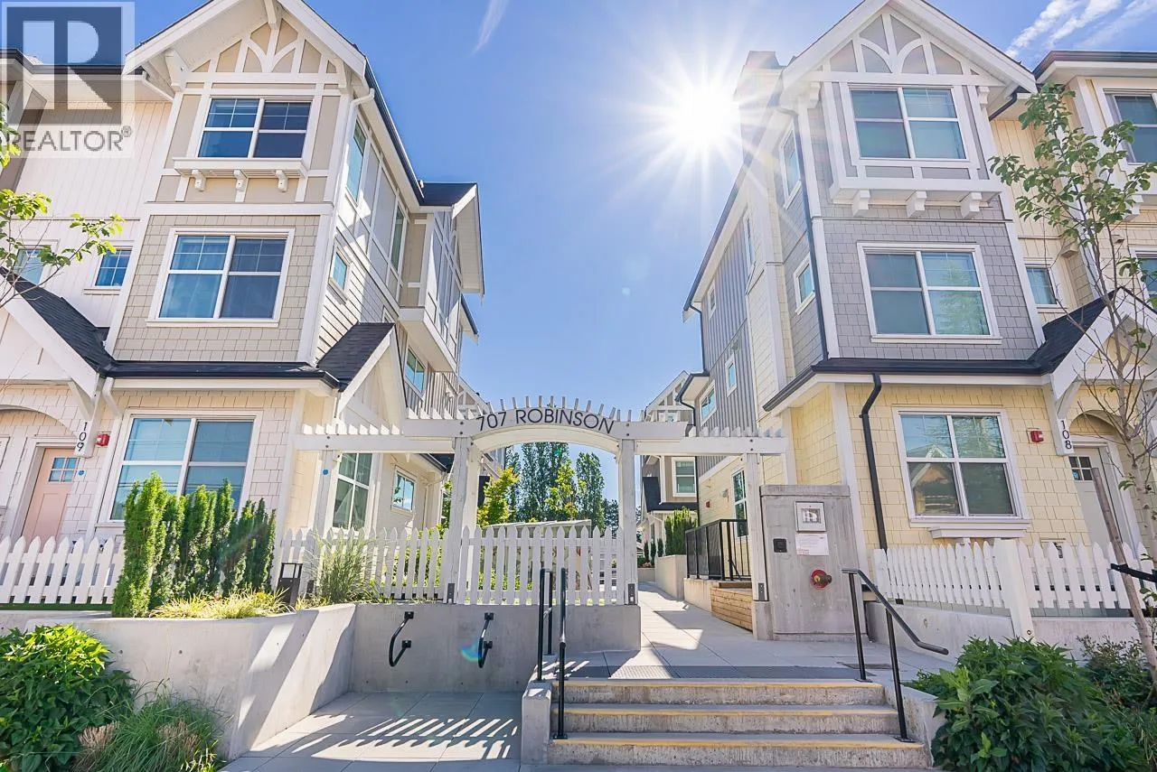 Row / Townhouse for rent: 120 707 Robinson Street, Coquitlam, British Columbia V3J 0M9