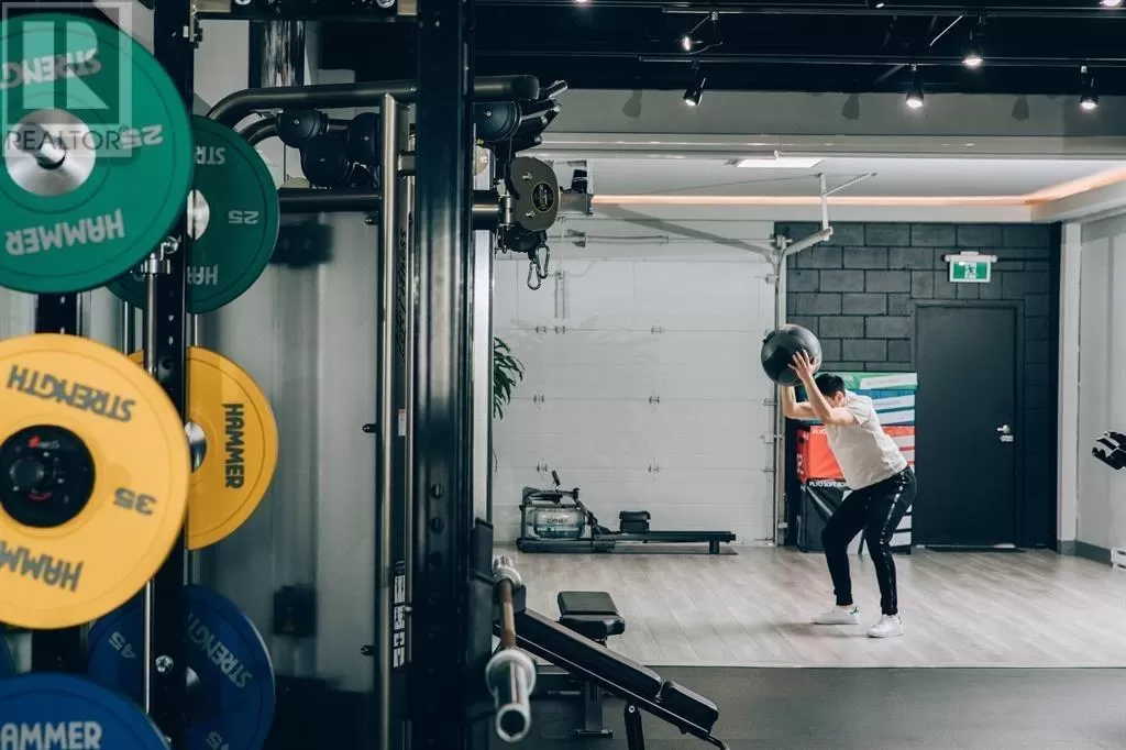 120 8740 Beckwith Road, Richmond, British Columbia V6X 1V5